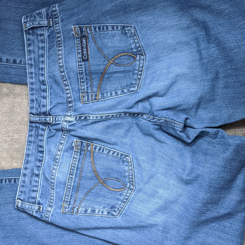 Calvin Klein Jeans - Picture 9 of 12